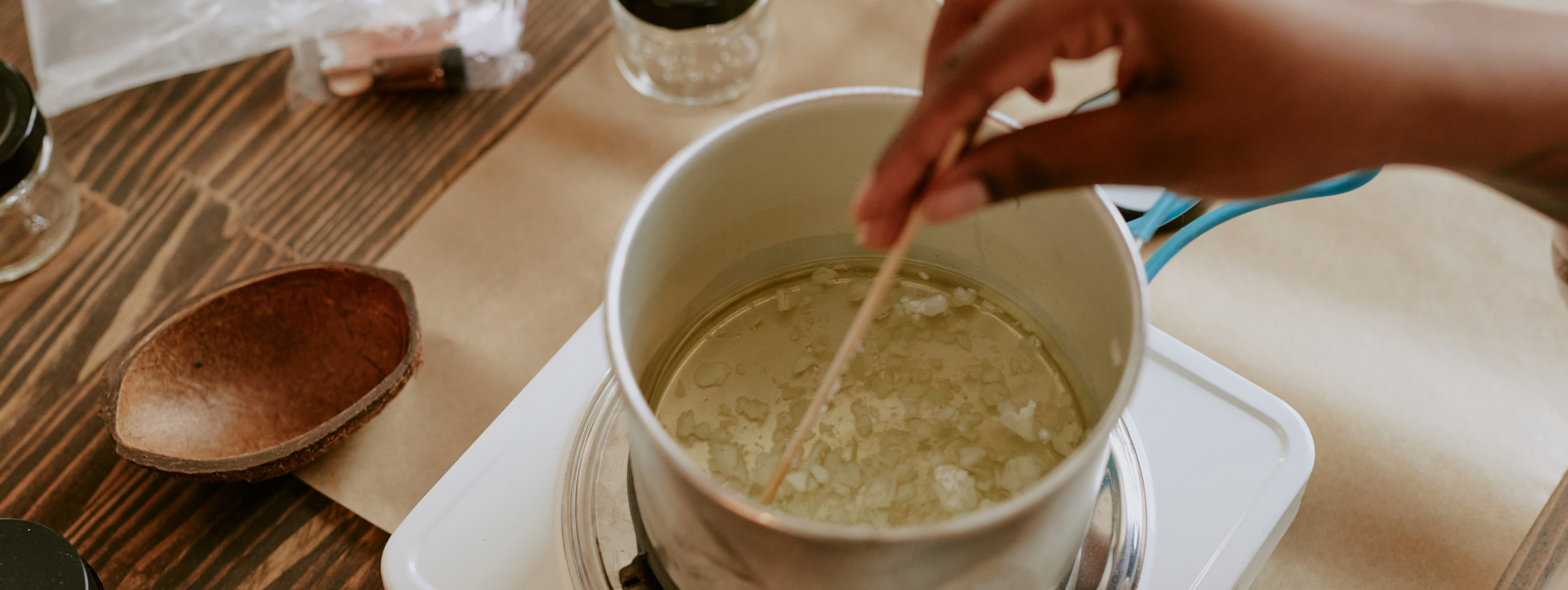 Beginner Candle Making Kit: What You Actually Need (And What You Don’t)