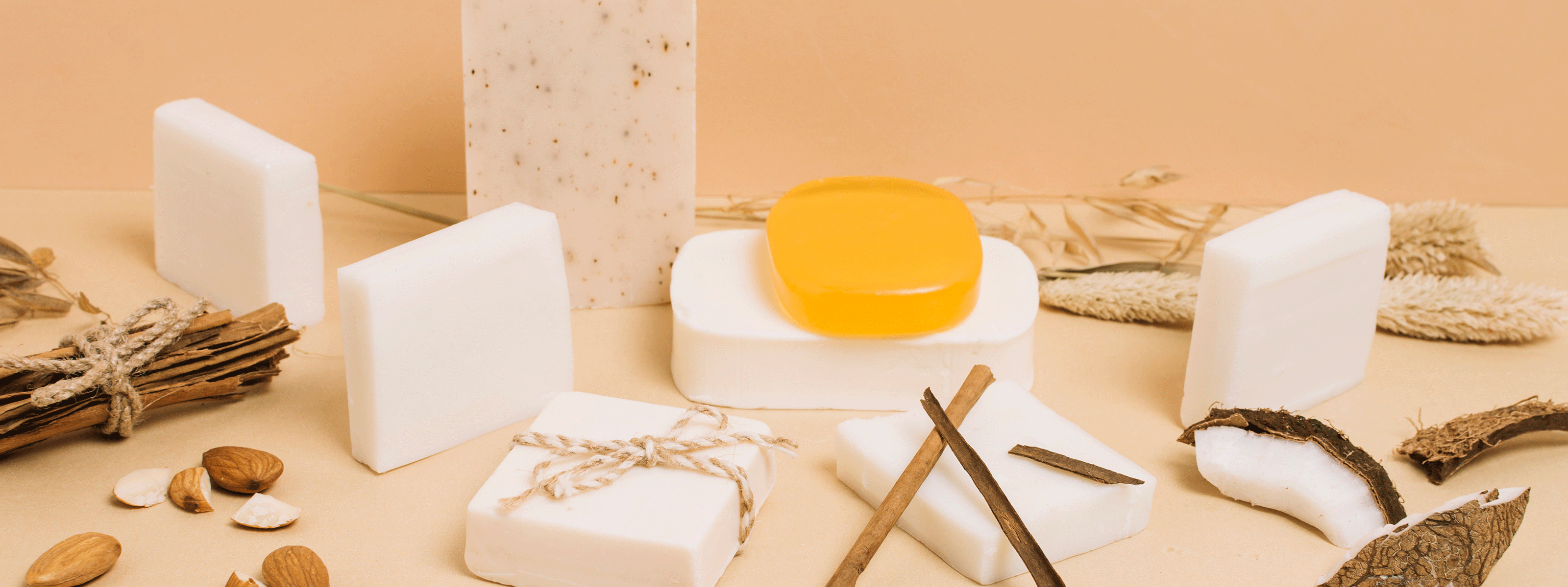 Melt and Pour Soap vs Cold Process Soap: What’s the Difference?