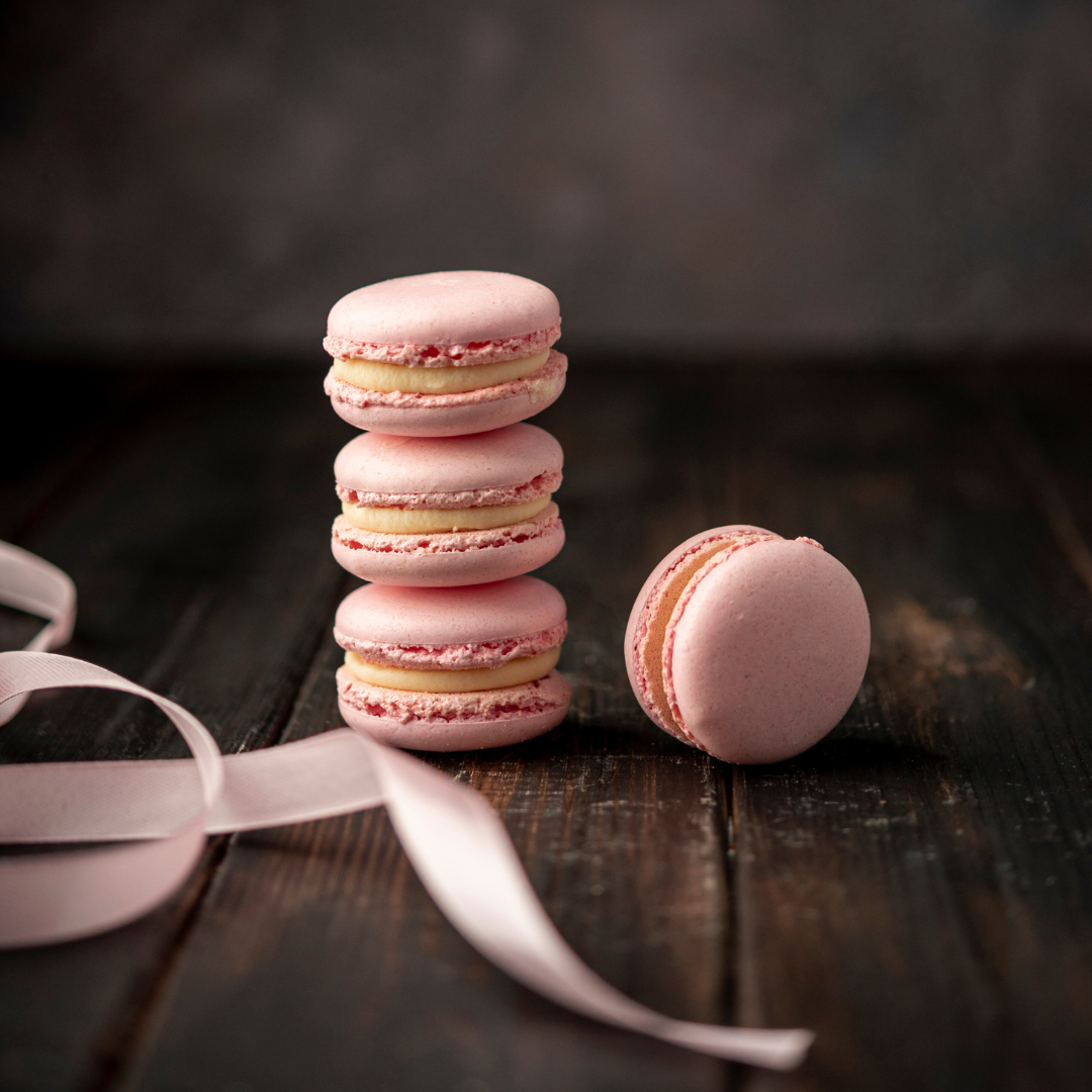 Strawberry Macaron & Vanilla Whip Type Fragrance Oil - FragranceBuddy