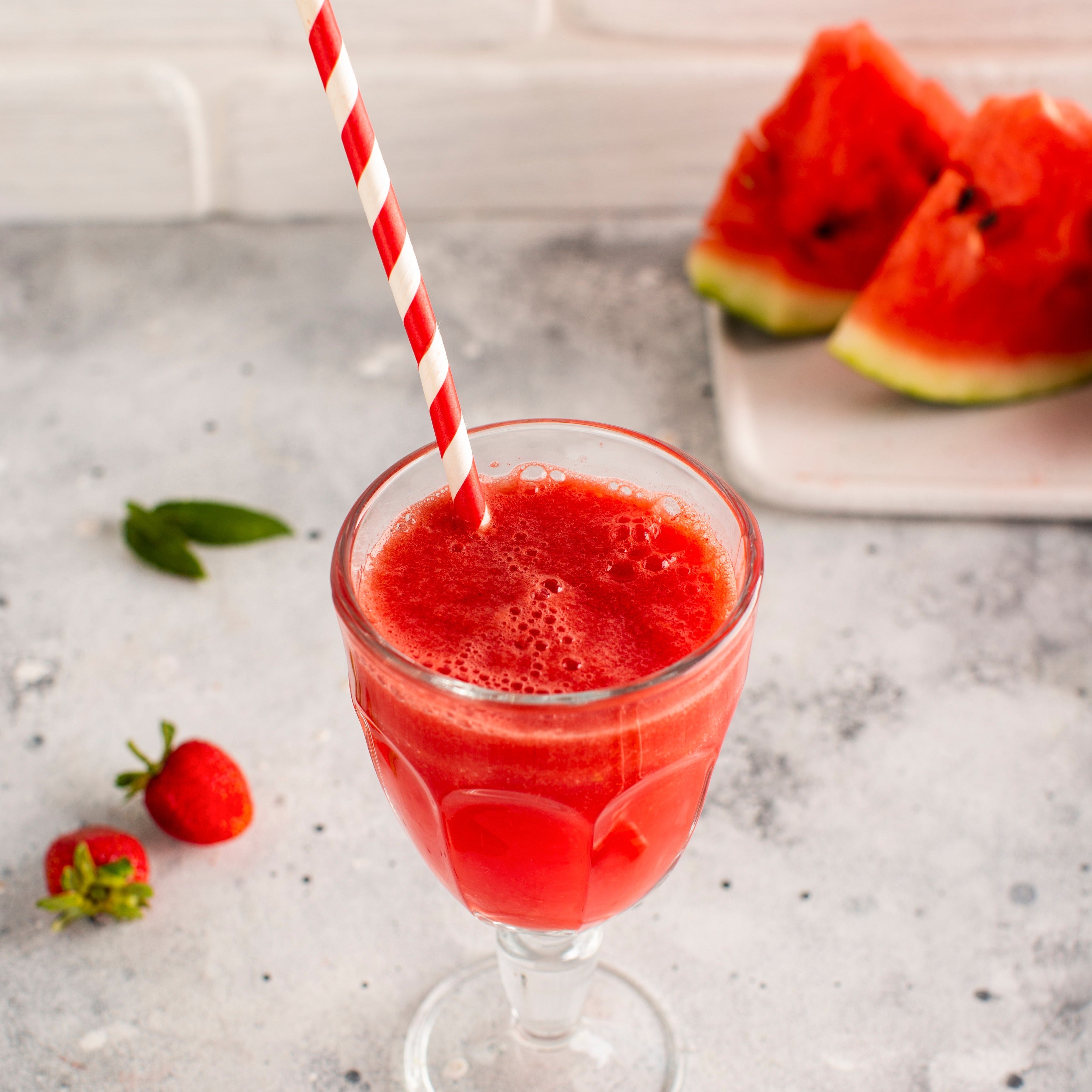 Muskmelon & Strawberry Bellini Type Fragrance Oil - FragranceBuddy